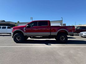 2019 FORD F350 SUPER DUTY CREW CAB PICKUP V8, TURBO DIESEL, 6.7 LITER LARIAT PICKUP 4D 6 3/4 FT