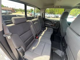 2018 Gmc Sierra 1500 Crew Cab Sle Pickup 4d 5 3/4 Ft - Image 21