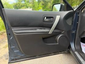 2013 NISSAN ROGUE SUV 4-CYL, 2.5 LITER SV W/SL PKG SPORT UTILITY 4D