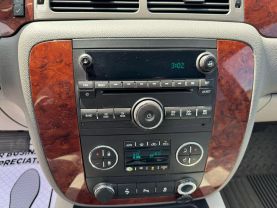 2013 CHEVROLET SILVERADO 1500 EXTENDED CAB PICKUP V8, FLEX FUEL, 5.3 LITER LTZ PICKUP 4D 6 1/2 FT