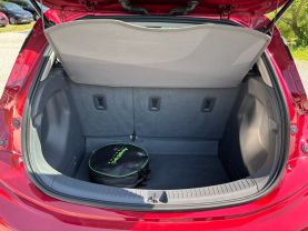 2017 CHEVROLET BOLT EV HATCHBACK ELECTRIC MOTOR LT HATCHBACK 4D at T&T Repairables - used car dealership in Spencer, Indiana.