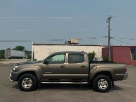 2012 TOYOTA TACOMA DOUBLE CAB PICKUP V6, 4.0 LITER PICKUP 4D 5 FT
