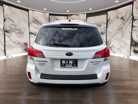 2011 SUBARU OUTBACK WAGON 4-CYL, PZEV, 2.5 LITER 2.5I LIMITED WAGON 4D
