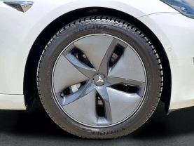 2020 TESLA MODEL 3 SEDAN DUAL ELECTRIC MOTORS LONG RANGE SEDAN 4D