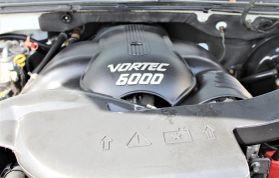 2001 GMC YUKON SUV V8, 6.0 LITER DENALI SPORT UTILITY 4D