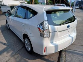 2013 TOYOTA PRIUS V