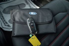 2016 FORD FUSION SEDAN 4-CYL, HYBRID, 2.0 LITER SE HYBRID SEDAN 4D