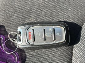 2017 CHRYSLER PACIFICA VAN V6, 3.6 LITER LX MINIVAN 4D at T&T Repairables - used car dealership in Spencer, Indiana.
