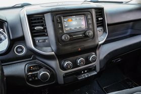 2019 Ram 1500 Crew Cab - Image 27