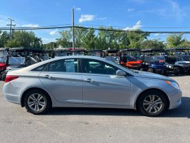 2013 HYUNDAI SONATA SEDAN 4-CYL, 2.4 LITER GLS SEDAN 4D