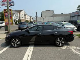 2017 NISSAN MAXIMA