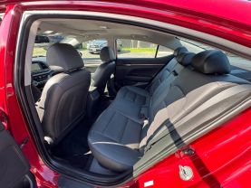 2017 HYUNDAI ELANTRA SEDAN 4-CYL, 2.0 LITER LIMITED SEDAN 4D