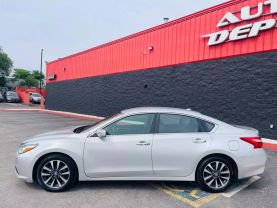 2017 NISSAN ALTIMA SEDAN 4-CYL, 2.5 LITER 2.5 SV SEDAN 4D