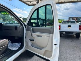 2013 Chevrolet Silverado 3500 Hd Crew Cab Work Truck Pickup 4d 6 1/2 Ft - Image 18