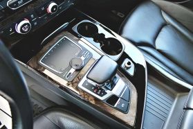 2017 AUDI Q7 SUV V6, SPRCHRGD, 3.0L 3.0T PREMIUM PLUS SPORT UTILITY 4D
