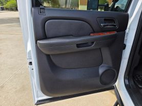 2010 CHEVROLET SILVERADO 3500 HD CREW CAB PICKUP V8, 6.6L TURBO DSL LTZ PICKUP 4D 8 FT