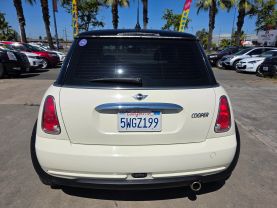 2006 MINI COOPER HATCHBACK 4-CYL, 1.6 LITER HATCHBACK 2D
