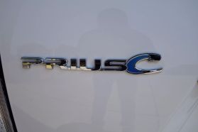 2016 TOYOTA PRIUS C HATCHBACK 4-CYL, HYBRID, 1.5 LITER TWO HATCHBACK 4D