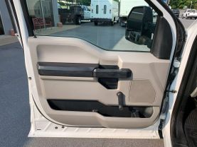 2019 FORD F250 SUPER DUTY CREW CAB 8FT KNAPHEIDE SERVICE BED TRUCK SERVICE/UTILITY TRUCKS V8, FLEX FUEL, 6.2 LITER XL PICKUP 4D 8 FT - Eddies Auto Sales