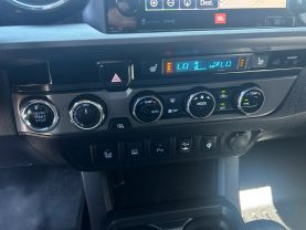 2017 TOYOTA TACOMA DOUBLE CAB PICKUP V6, 3.5 LITER TRD OFF-ROAD PICKUP 4D 6 FT