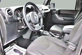 2017 JEEP WRANGLER UNLIMITED SUV V6, 3.6 LITER SPORT SUV 4D
