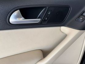 2014 VOLKSWAGEN TIGUAN SUV 4-CYL, TURBO, 2.0 LITER 2.0T SE SPORT UTILITY 4D