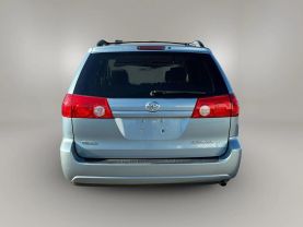 2008 TOYOTA SIENNA
