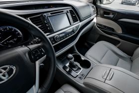 2015 TOYOTA HIGHLANDER SUV V6, 3.5 LITER XLE SPORT UTILITY 4D