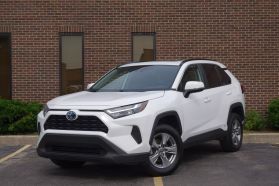 2023 TOYOTA RAV4 HYBRID SUV 4-CYL, HYBRID, 2.5 LITER XLE SPORT UTILITY 4D