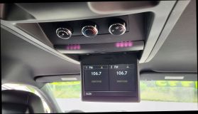 2014 Chrysler Town & Country S Minivan 4d - Image 25