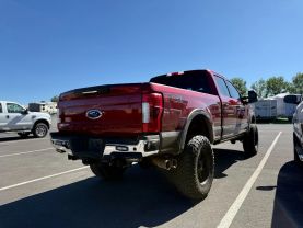 2019 FORD F350 SUPER DUTY CREW CAB PICKUP V8, TURBO DIESEL, 6.7 LITER LARIAT PICKUP 4D 6 3/4 FT