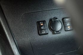 2012 TOYOTA PRIUS PLUG-IN HYBRID HATCHBACK 4-CYL, HYBRID, 1.8 LITER HATCHBACK 4D