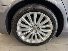 2014 LEXUS LS SEDAN V8, 4.6 LITER LS 460 SEDAN 4D