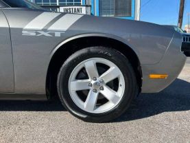 2011 DODGE CHALLENGER