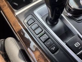 2017 BMW X5 SUV V8, TWIN TURBO, 4.4 LITER XDRIVE50I SPORT UTILITY 4D