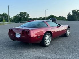 1994 CHEVROLET CORVETTE HATCHBACK V8, 5.7 LITER COUPE 2D