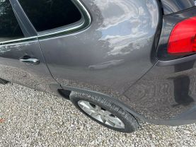 2018 JEEP CHEROKEE SUV V6, 3.2 LITER LIMITED SPORT UTILITY 4D at T&T Repairables - used car dealership in Spencer, Indiana.