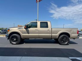 2011 FORD F250 SUPER DUTY CREW CAB PICKUP V8, TURBO DIESEL, 6.7L LARIAT PICKUP 4D 6 3/4 FT - The Auto Lot