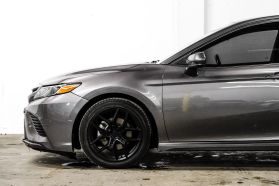 2020 Toyota Camry - Image 12