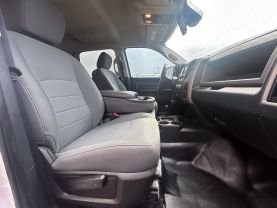 2016 RAM 2500 CREW CAB PICKUP V8, HEMI, 6.4 LITER TRADESMAN PICKUP 4D 8 FT