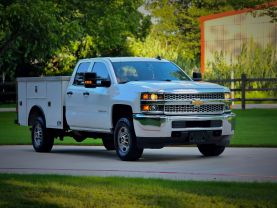 2019 CHEVROLET SILVERADO 2500 HD DOUBLE CAB PICKUP V8, FLEX FUEL, 6.0 LITER WORK TRUCK PICKUP 4D 8 FT