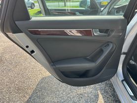 2011 AUDI A4