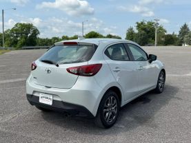 2020 TOYOTA YARIS HATCHBACK HATCHBACK 4-CYL, 1.5 LITER LE SEDAN 4D