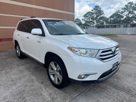 2013 TOYOTA HIGHLANDER SUV V6, 3.5 LITER LIMITED SPORT UTILITY 4D