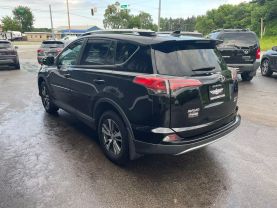 2017 TOYOTA RAV4 SUV 4-CYL, 2.5 LITER XLE SPORT UTILITY 4D