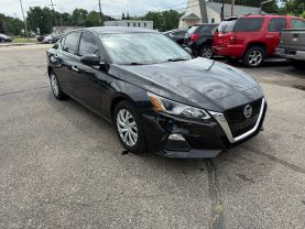 2020 Nissan Altima - Image 4