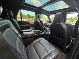 2019 Lincoln Navigatorreserve Sport Utility 4d - Image 14