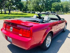 2007 FORD MUSTANG CONVERTIBLE V6, 4.0 LITER PREMIUM CONVERTIBLE 2D