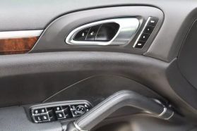 2012 PORSCHE CAYENNE SUV V6, 3.6 LITER SPORT UTILITY 4D