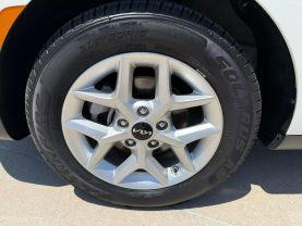 2024 KIA SOUL WAGON 4-CYL, 2.0 LITER LX WAGON 4D